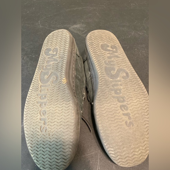 Men’s My Slippers - Picture 3 of 4